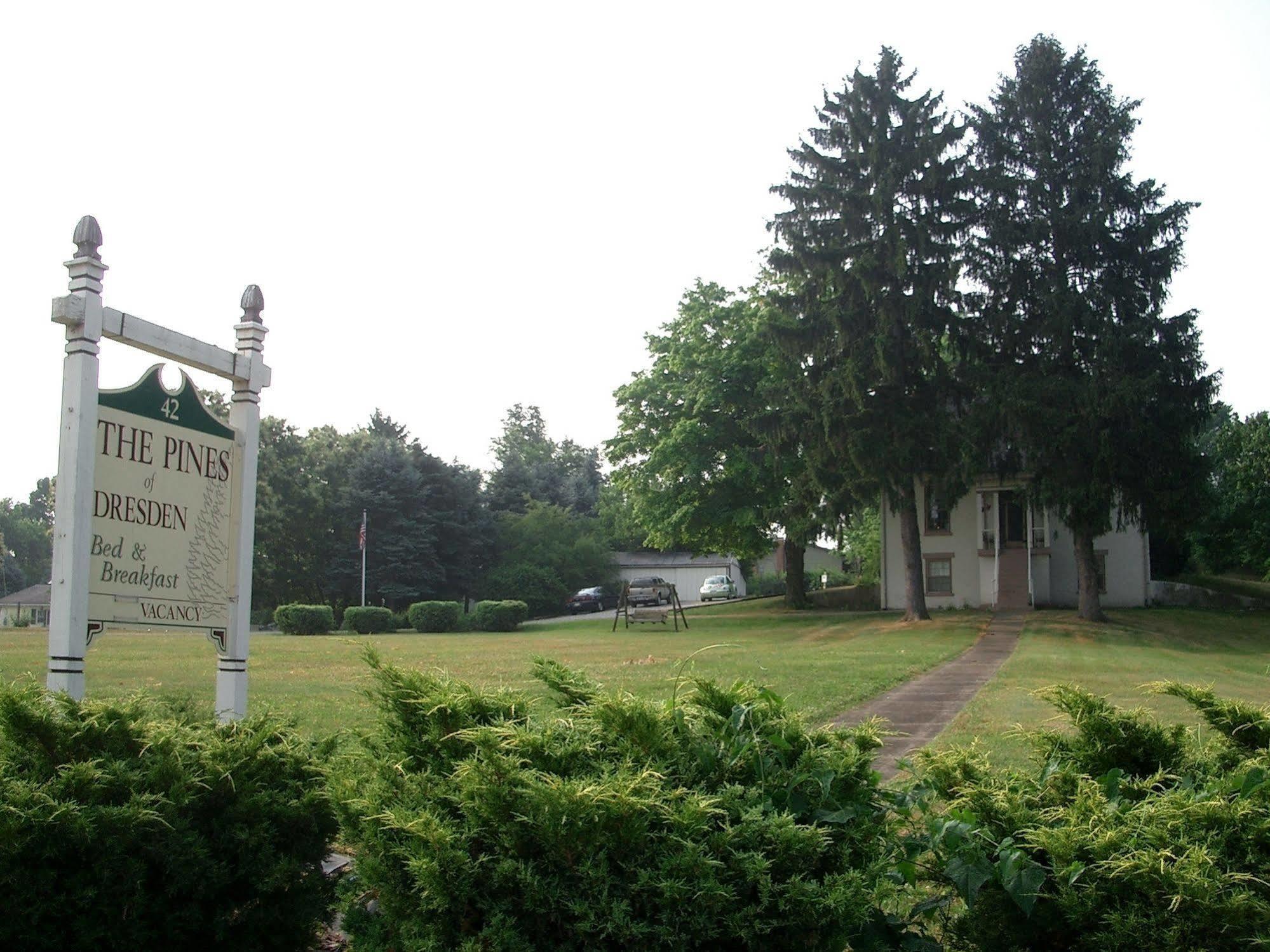 The Pines Of Dresden Bed & Breakfast Екстериор снимка
